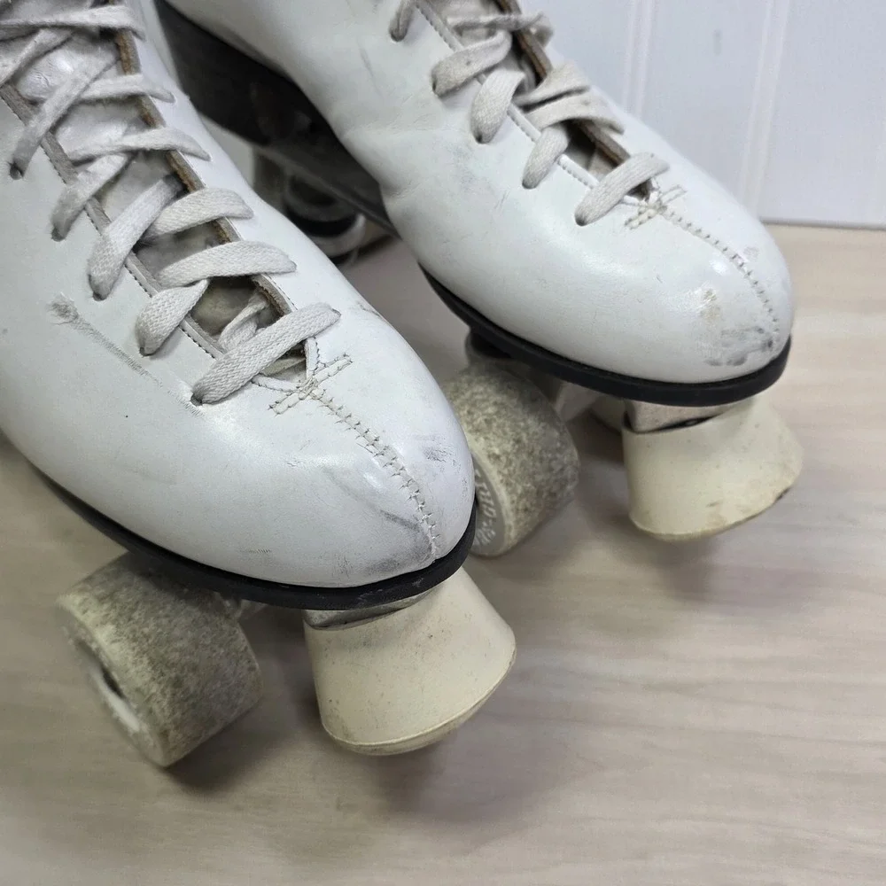 Riedell 120 Sure Grip Super X Roller Rink‎ Skates White Size 6 B
